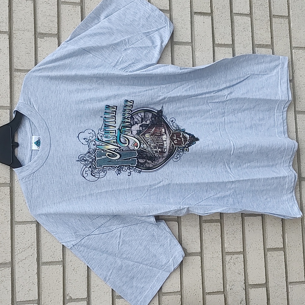 Nashville Tennessee T-shirt - Picture 5 of 9